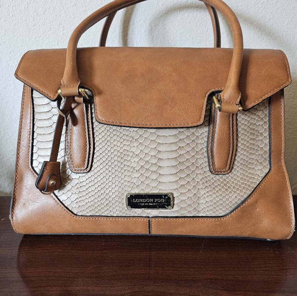 London Fog purse with snakeskin